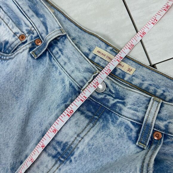 Levi’s Premium Denim Light Wash Ribcage Straight Ankle Jeans - Picture 5 of 10